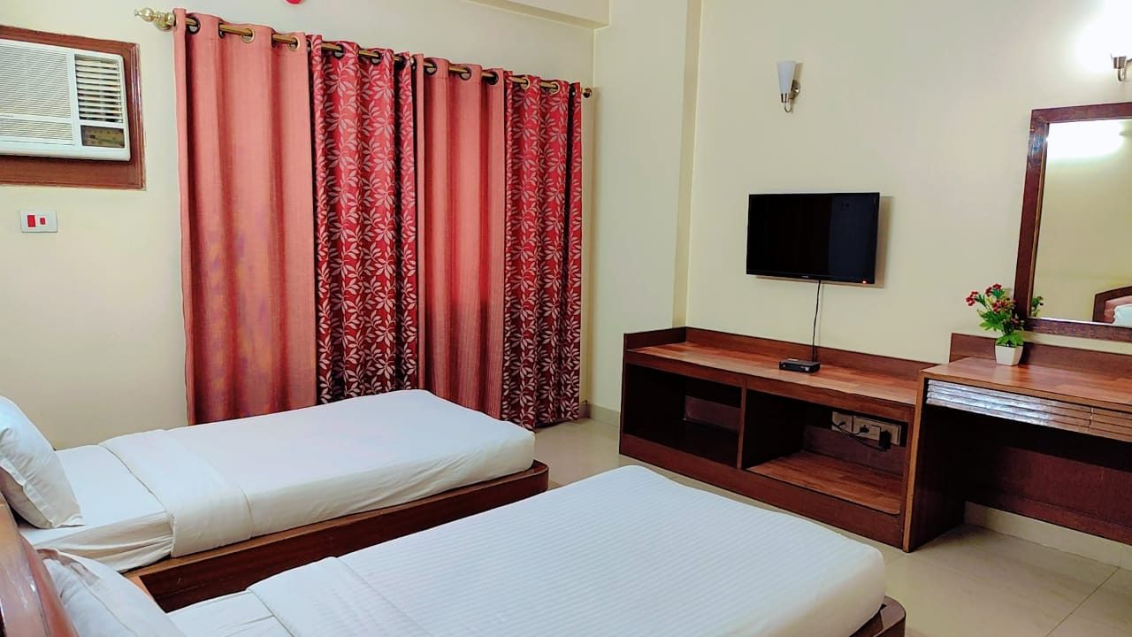 Deluxe Room Hotel Maiden Residency