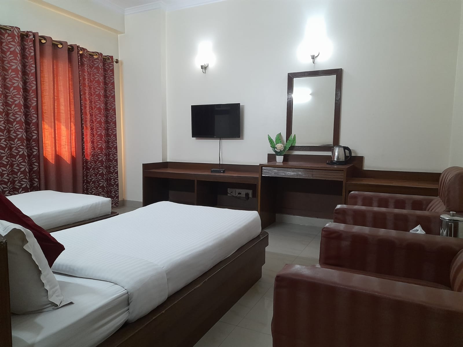 Hotels in Ghaziabad for business travel