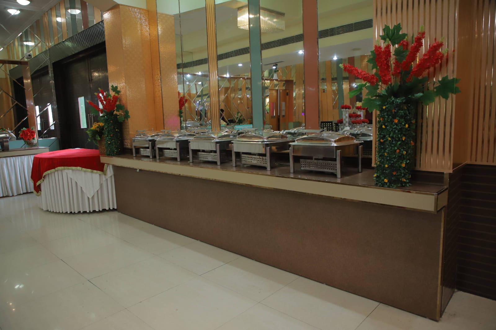 Wedding catering at banquet hall in Ghaziabad Wedding catering at banquet hall in Ghaziabad