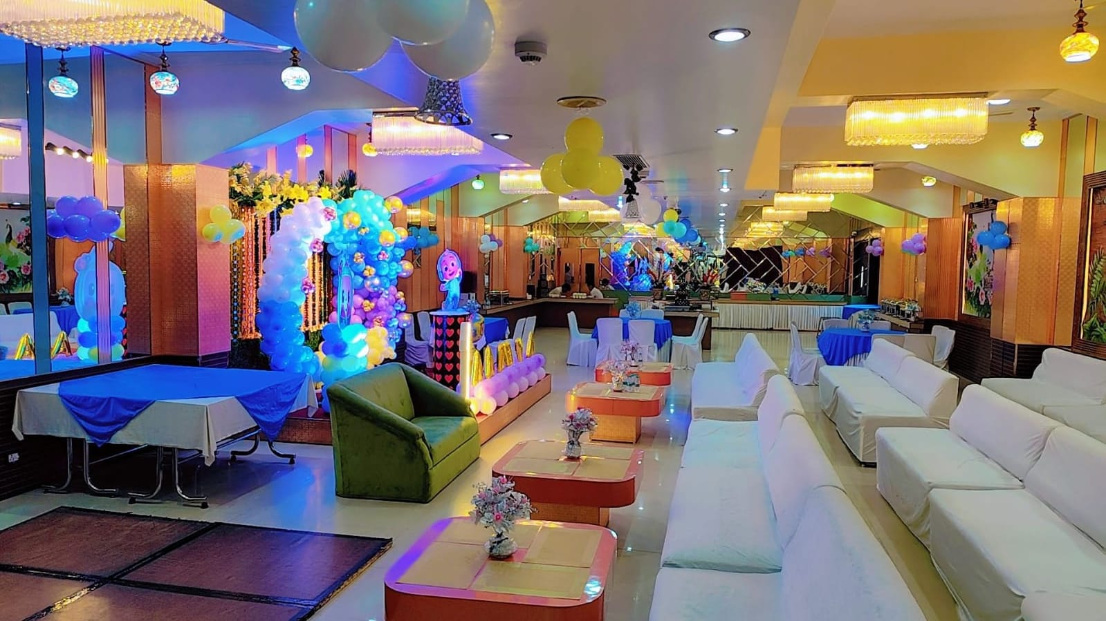 Birthday Party Hall at Hotel Maiden Residency Ghaziabad