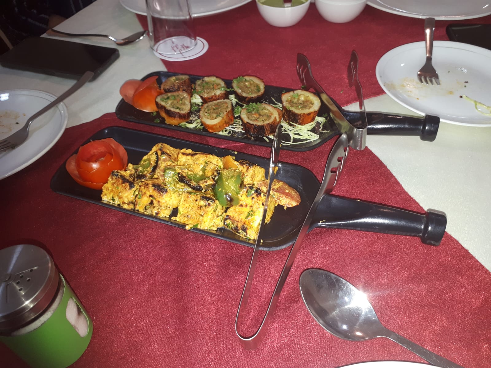 Pure Veg Dining Hotel Maiden Residency